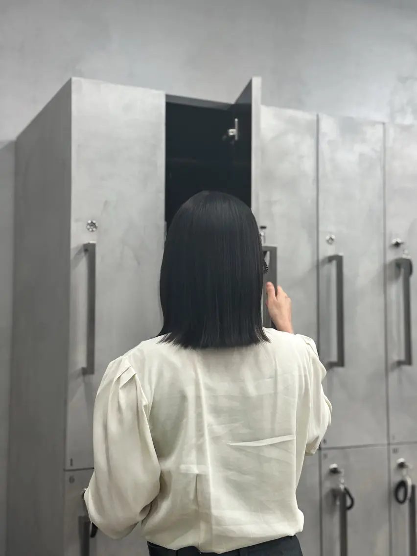 ミディアム カット ヘアカラー トリートメント 小山渉/髪質改善/ 透け感カラー/メンズのヘアスタイル