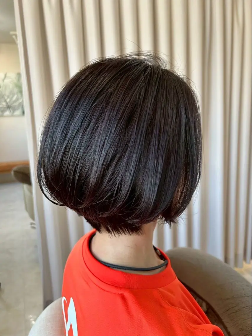 ショート センターパート 韓国ヘア・綾也のヘアスタイル