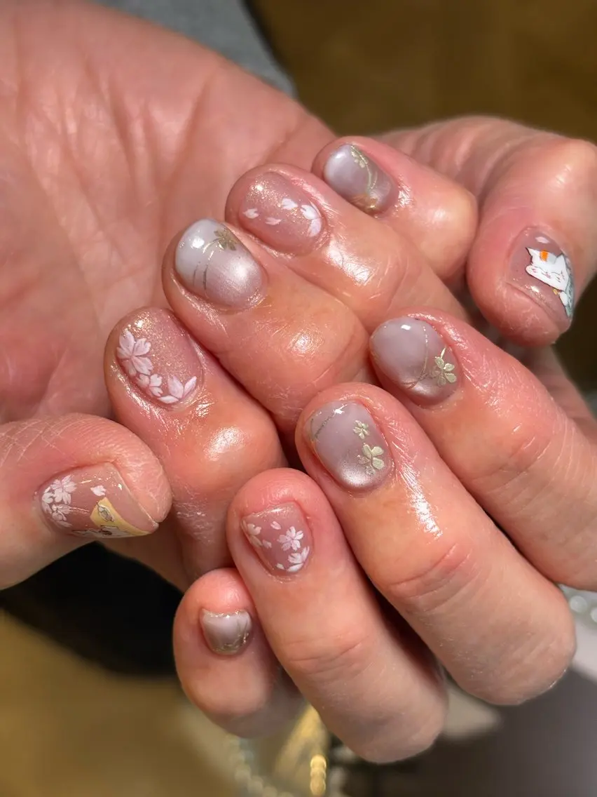 ネイル アートネイル ハンドネイル .8 HAREのネイルデザイン