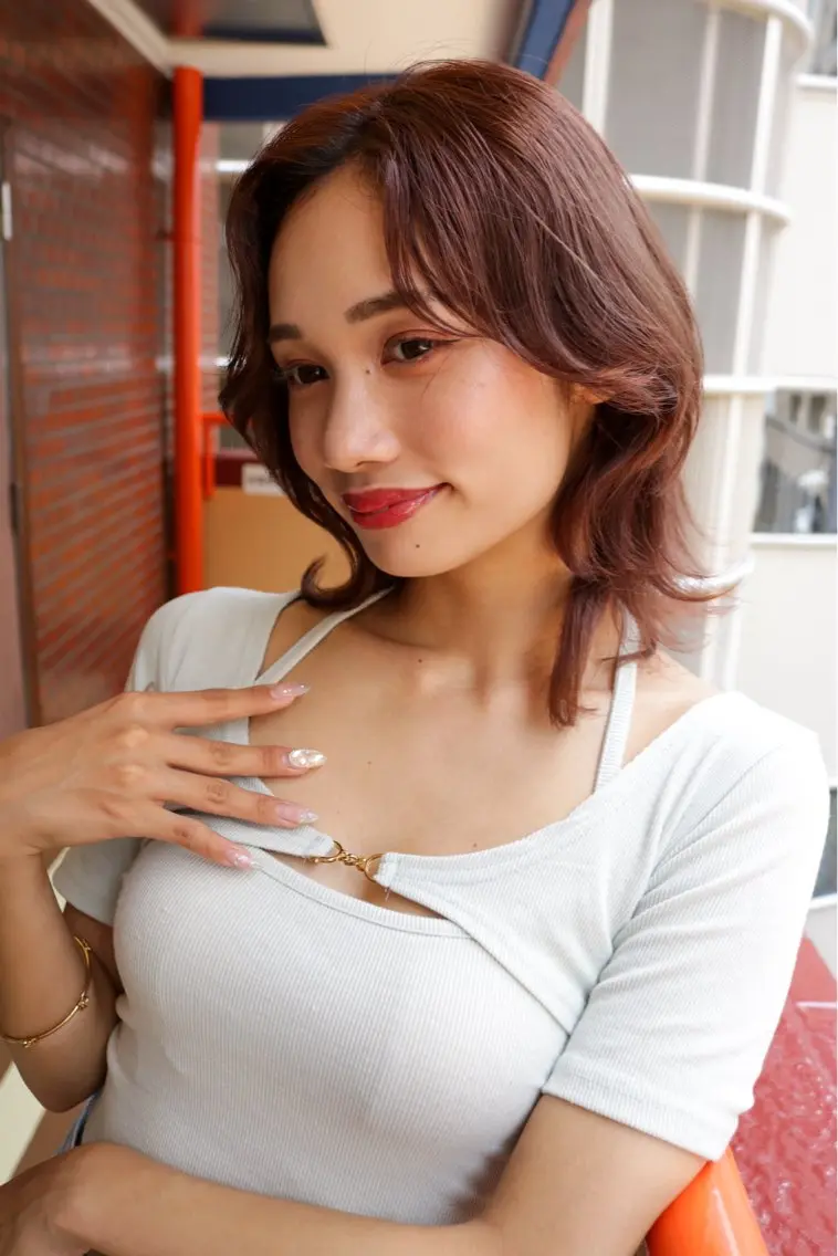 ミディアム ヘアカラー トリートメント 透明感カラー🇰🇷 レイヤー✨桑原　研太のヘアスタイル