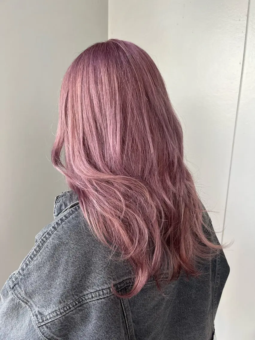 セミロング 山口 留奈のヘアスタイル