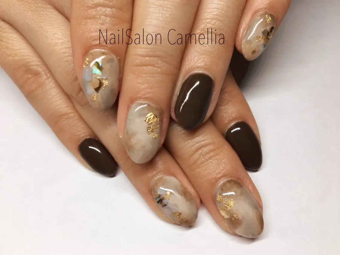 ネイル アートネイル ブラウン ニュアンスネイル ハンドネイル nailsalon camelliaのネイルデザイン