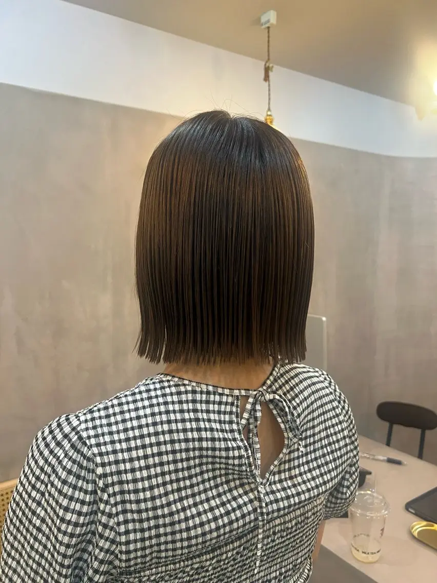 ミディアム 切りっぱなしボブ ボブ はな🌼 Yucca京橋のヘアスタイル