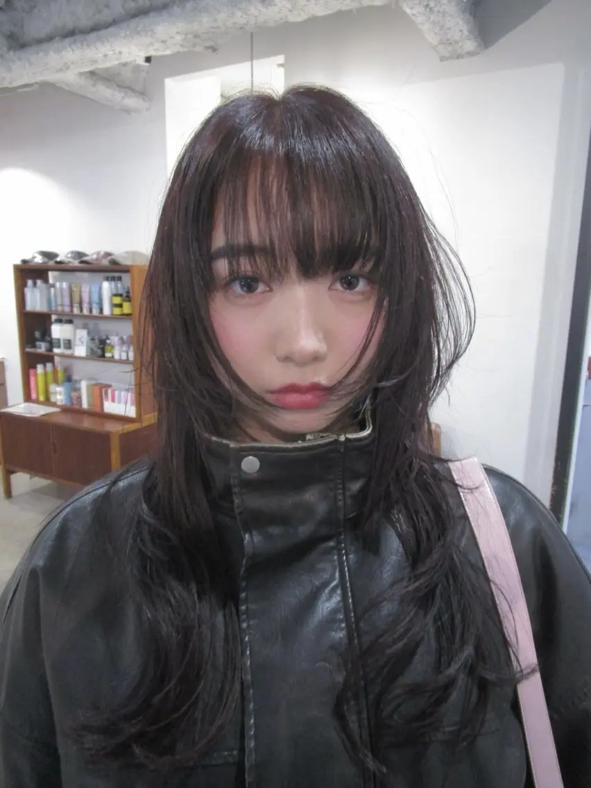 ロング カラー 顔周りカット レイヤーカット カット ヘアカラー yu maのヘアスタイル