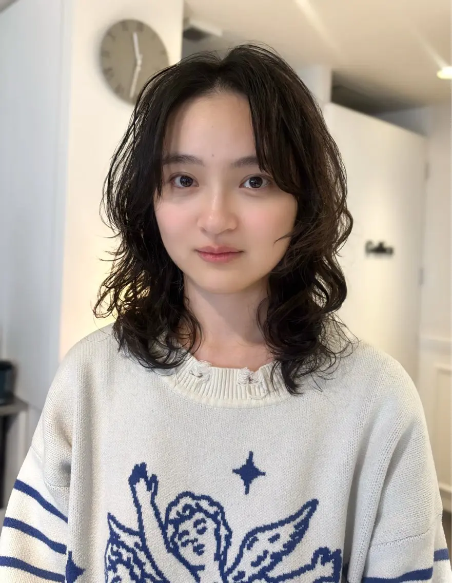 セミロング パーマ カット パーマ 柔らかgirly/ レイヤー/yuiのヘアスタイル