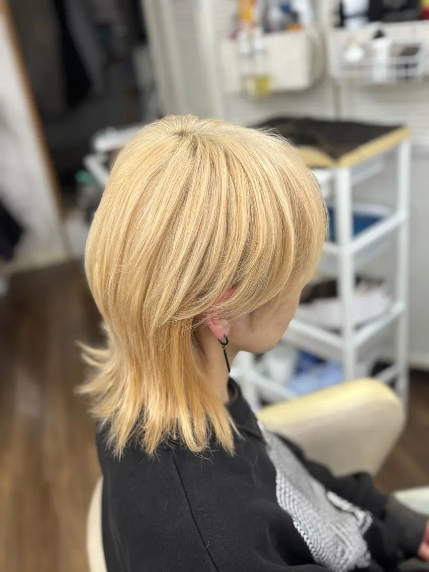 ミディアム ヘアカラー トリートメント エクステ/ハイトーン /ミサキのヘアスタイル