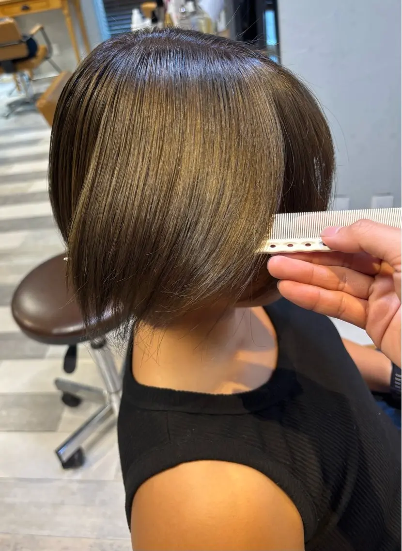 ショート カラー ベージュカラー オリーブベージュ ヘアカラー 艶カラー✨ RYUNOSUKEのヘアスタイル