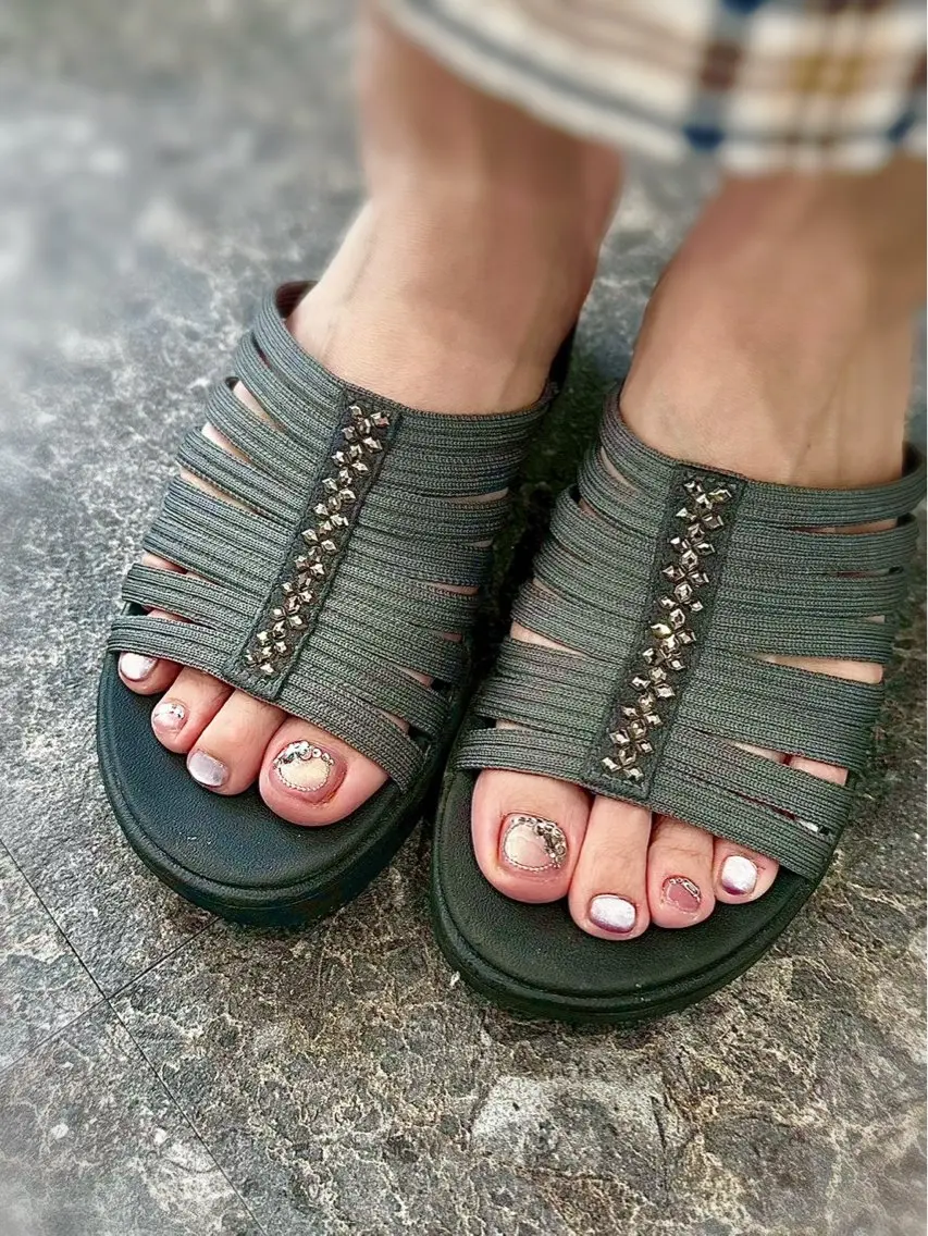 ネイル フットネイル AQUA 🪼Yuniのネイルデザイン