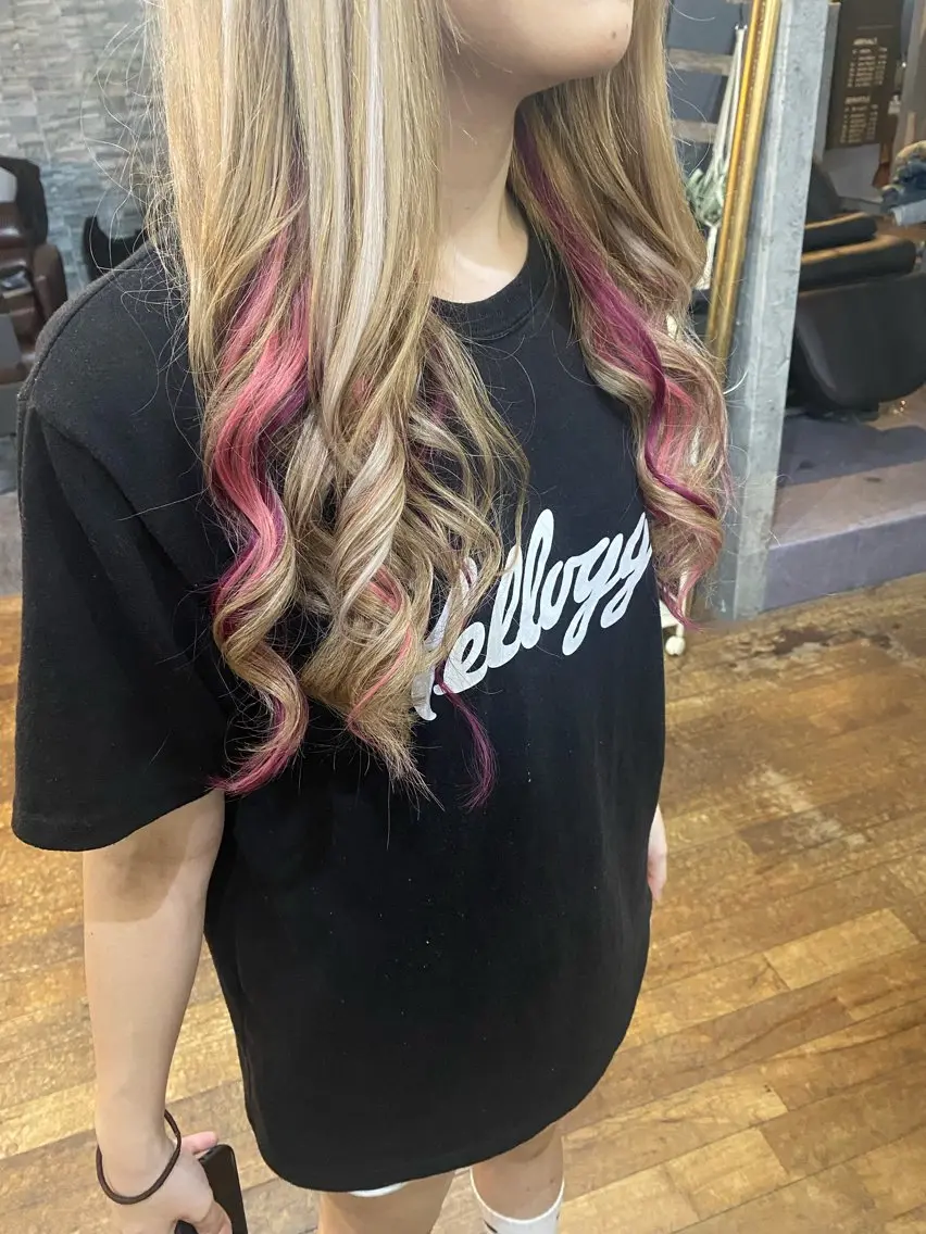 ロング エクステ 吉川 眞之亮のヘアスタイル