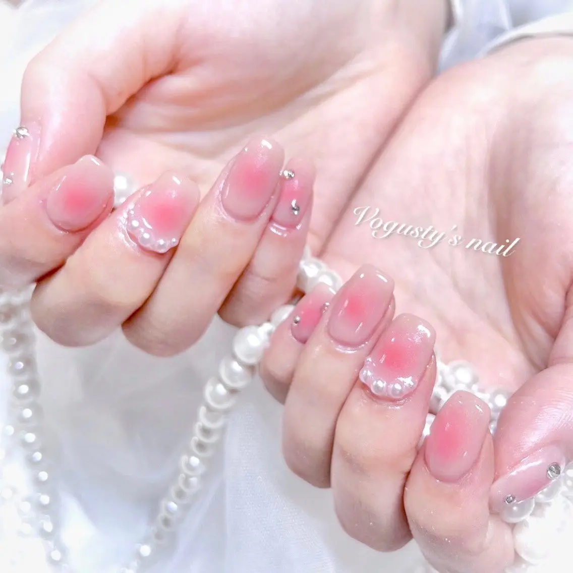 ネイル チークネイル Vogusty's Nail鶴見店 髙橋のネイルデザイン