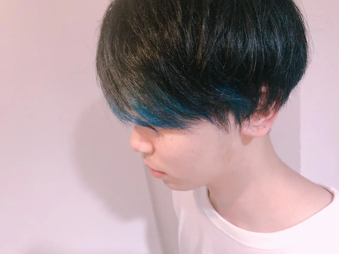 ショート カラー パーマ メンズ ヘアカラー ちこ .のヘアスタイル