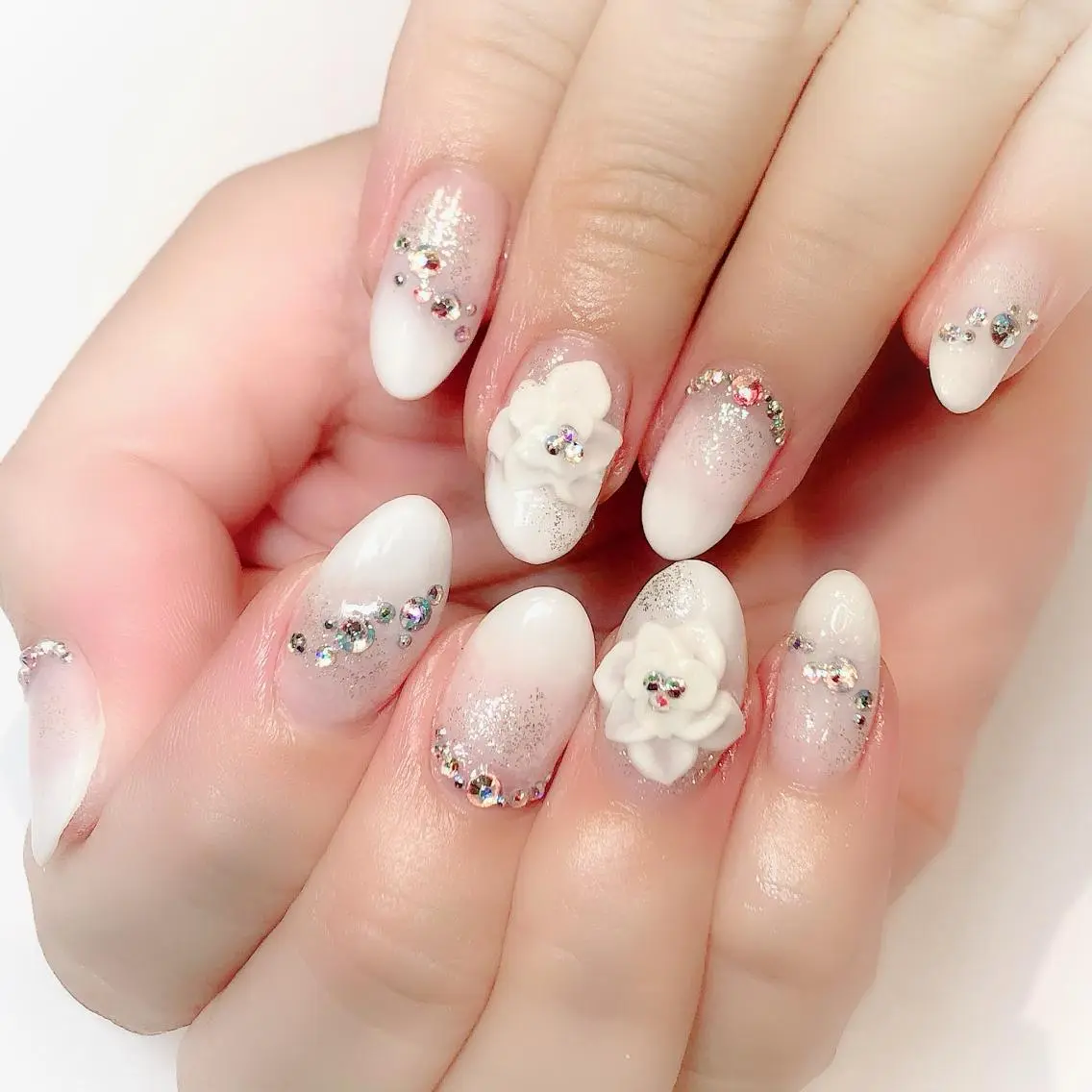 ネイル 長さ出し ジェルネイル ブライダルネイル Yui*Aina ShareSalonのネイルデザイン