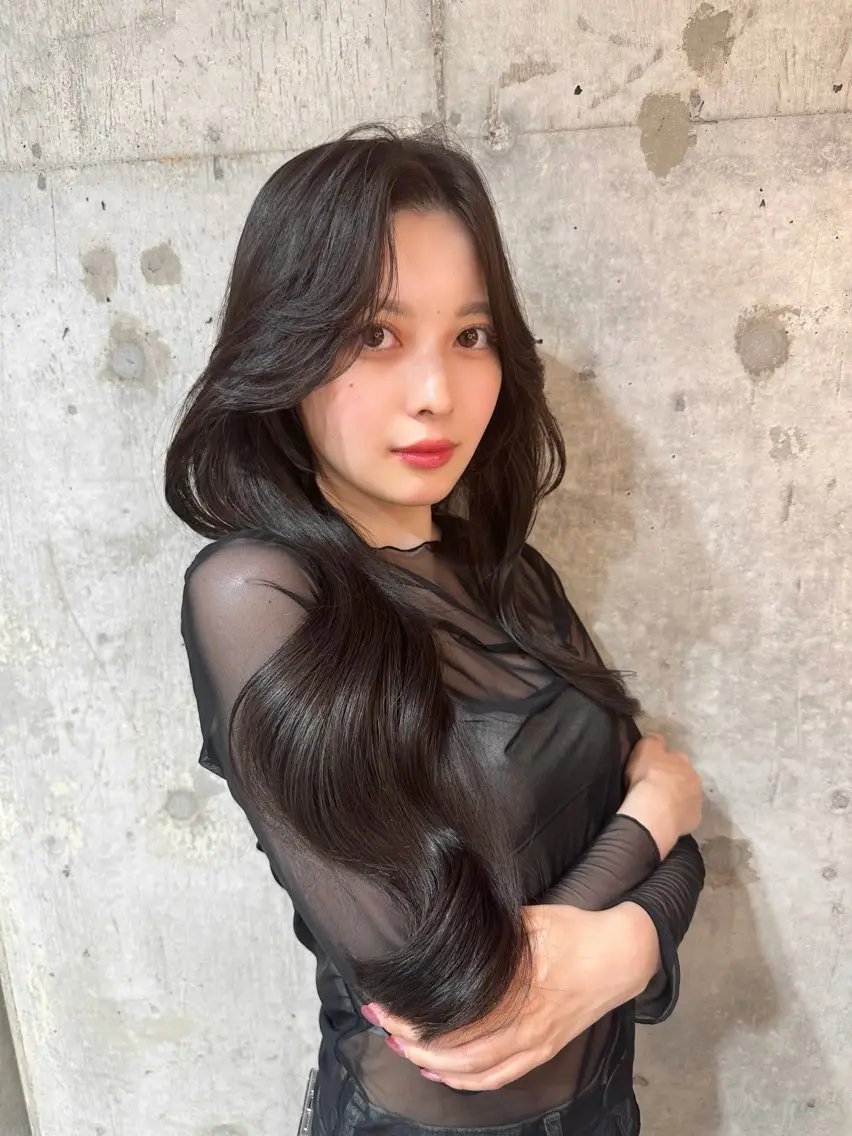 ロング カラー くせ毛 髪質改善 トリートメント カット ヘアカラー トリートメント ヘアセット 新宿/韓国レイヤー 髪質改善カラー/角所のヘアスタイル