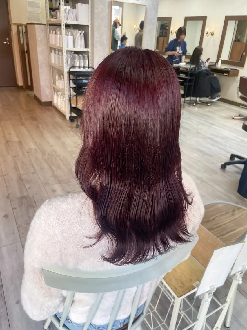 セミロング カラー ピンクカラー ヘアカラー トリートメント イワタ マハ/ minim hairのヘアスタイル