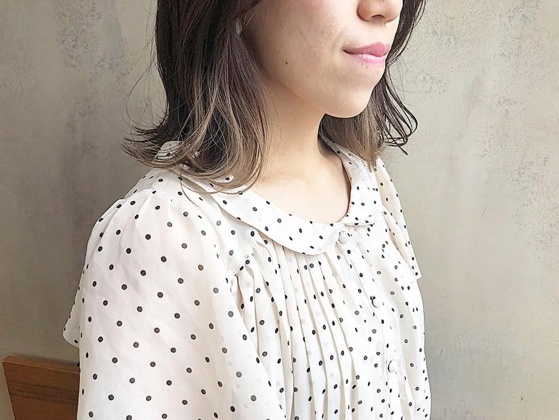 ミディアム カラー インナーカラー 半個室女性salon 🩰Natsumiのヘアスタイル