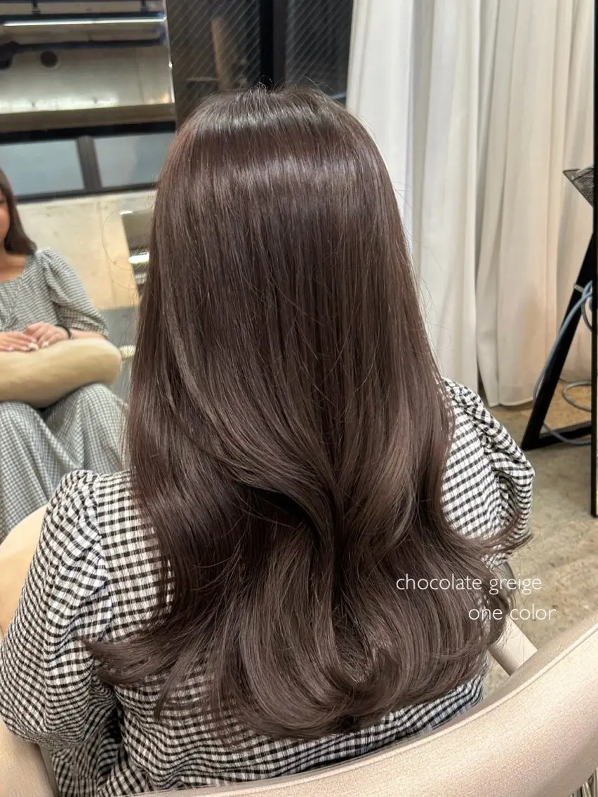 ロング カラー ロング 上岡 みゆうのヘアスタイル