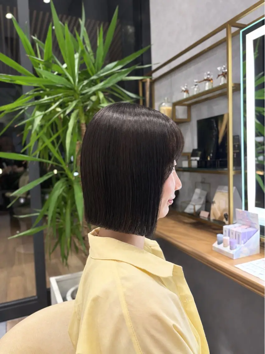 ミディアム 高橋 南波のヘアスタイル