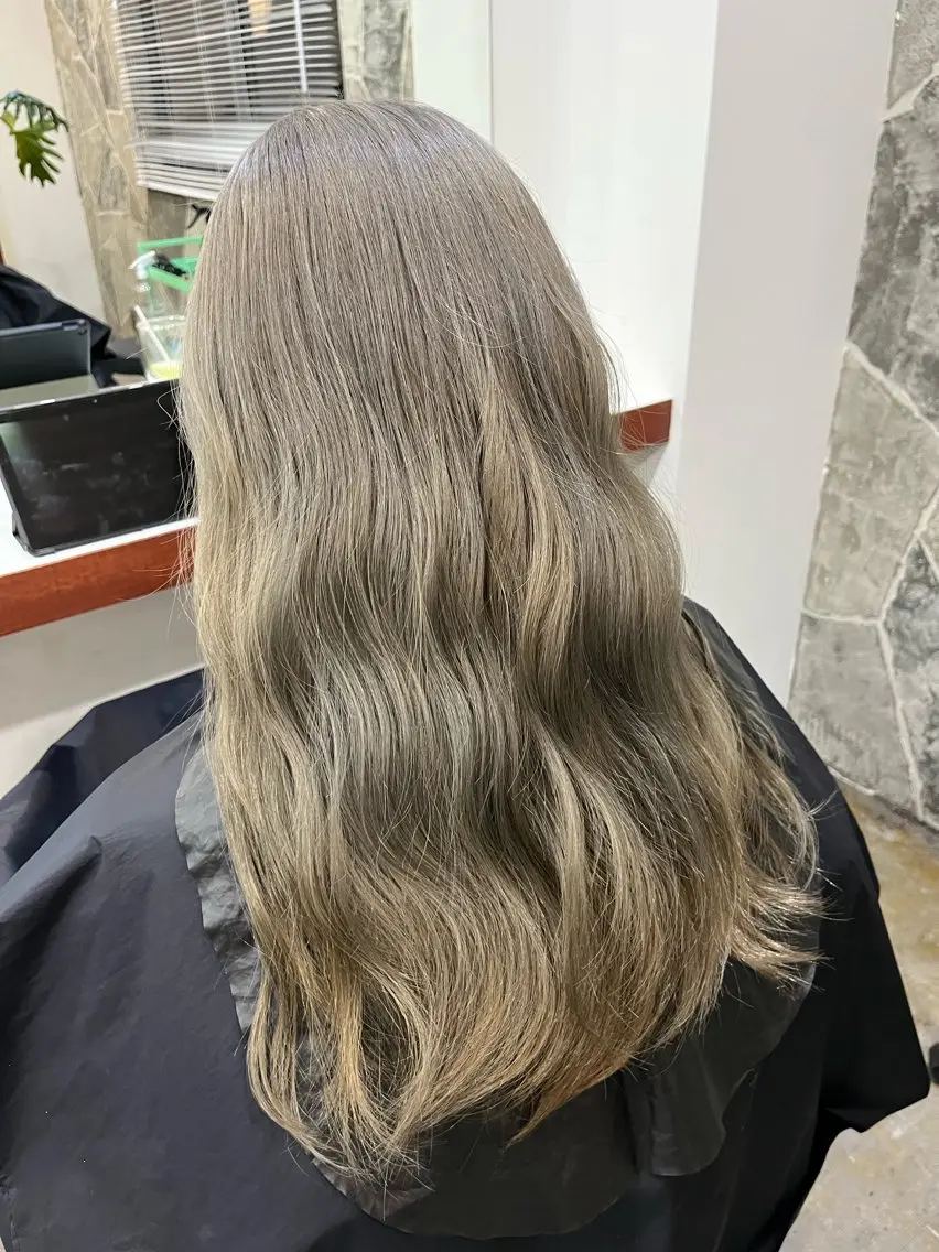 ロング カラー Sanaダブルカラー ✨️パルコ徒歩1分のヘアスタイル