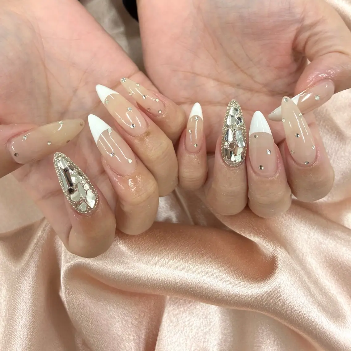 ネイル アートネイル ハンドネイル _white 上本町店のネイルデザイン