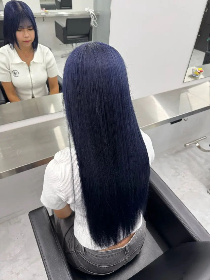 ロング うる艶🫧寒色カラー 💜🦋🫧ミズキのヘアスタイル