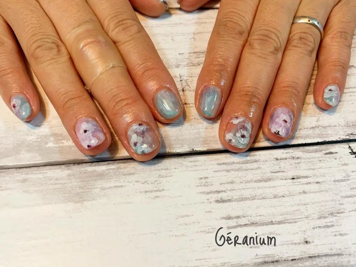 ネイル ハンドネイル GéRanium Harukaのネイルデザイン