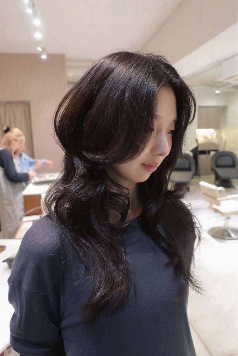 セミロング 京都烏丸- イノウエ ツムギのヘアスタイル