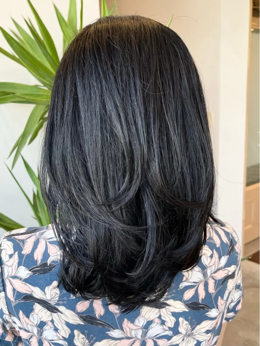 ミディアム カラー カット ヘアカラー トリートメント 海外レイヤー/ レイヤーカット/和田のヘアスタイル