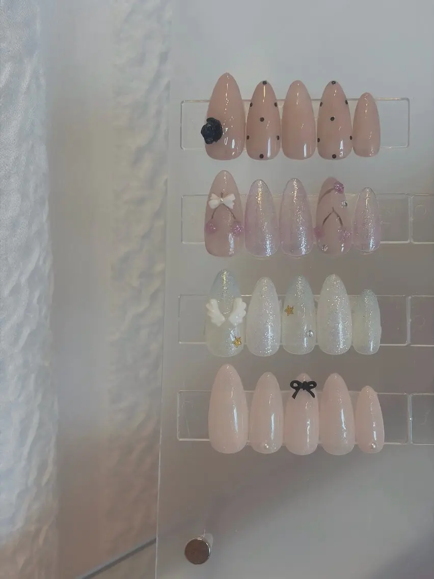 ネイル ドット リボン ハンドネイル M🎀 nailのネイルデザイン