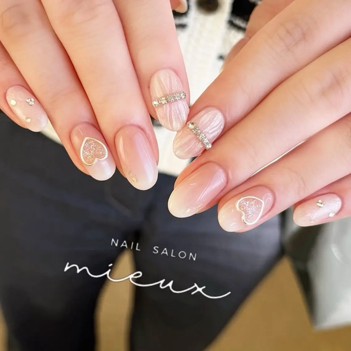 ネイル ハンドネイル nailsalon mieuxのネイルデザイン