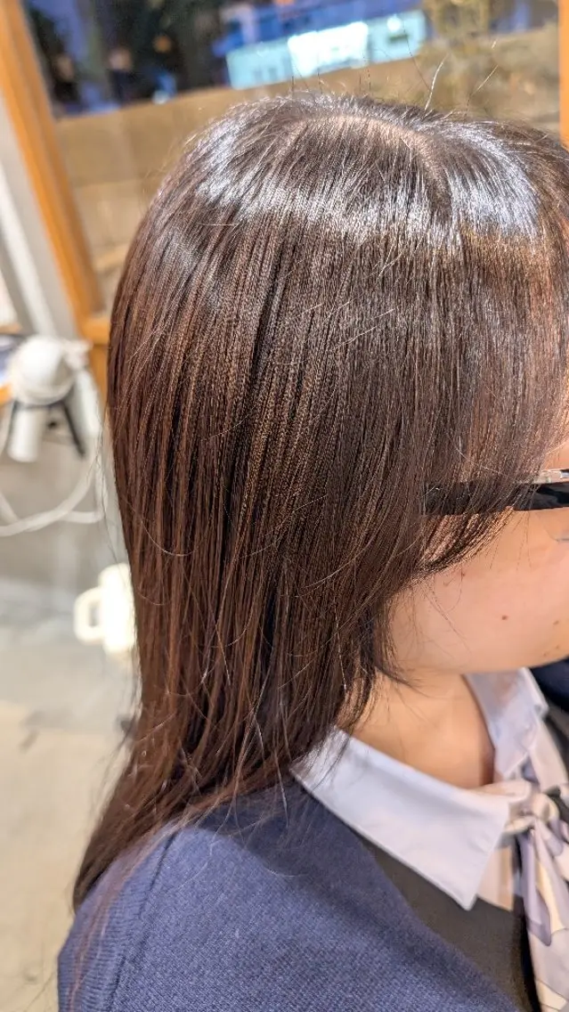 ロング サイドバング 【女性限定】 しおりのヘアスタイル