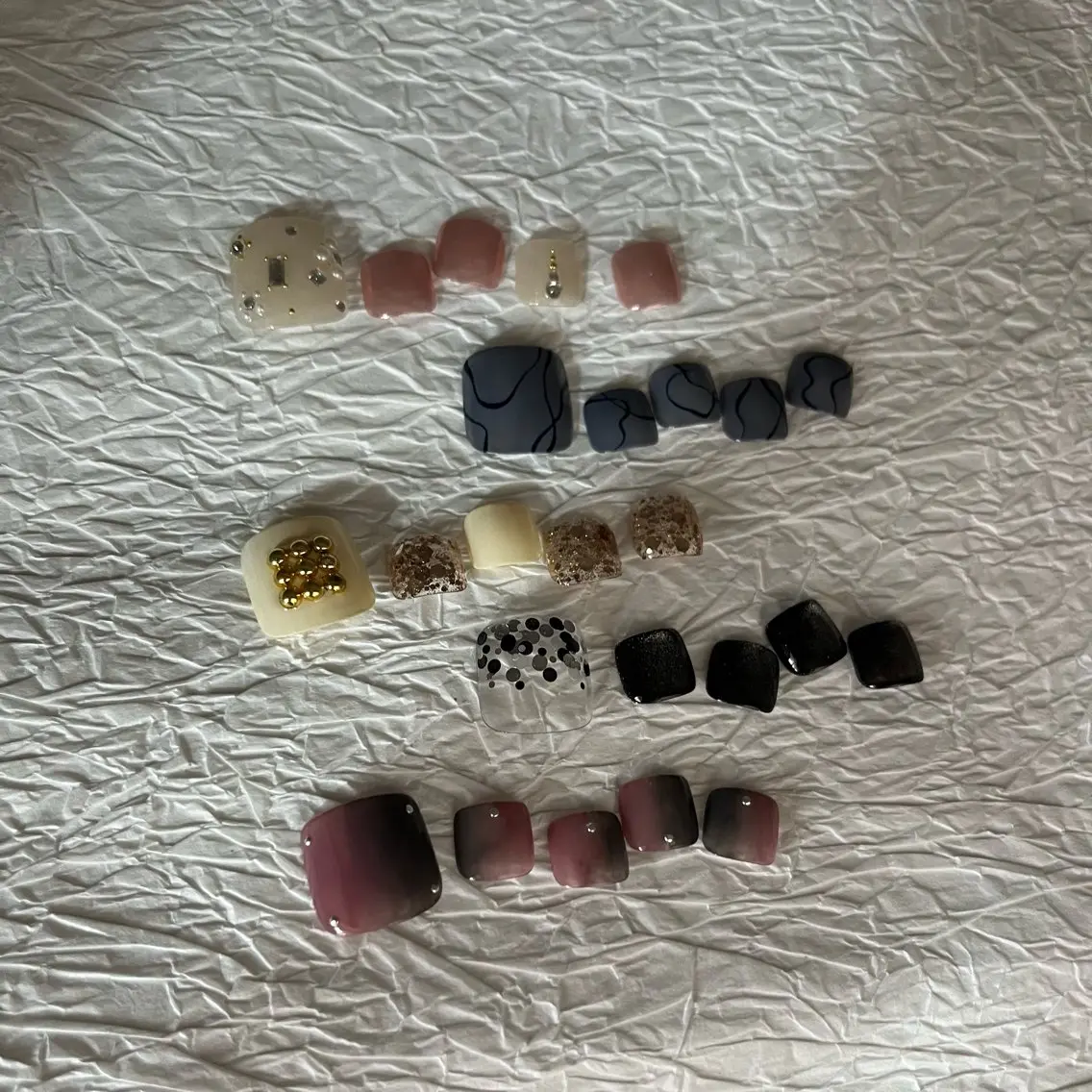 ネイル フットネイル ホログラムネイル マグネットネイル ミラーネイル luster shihoのネイルデザイン