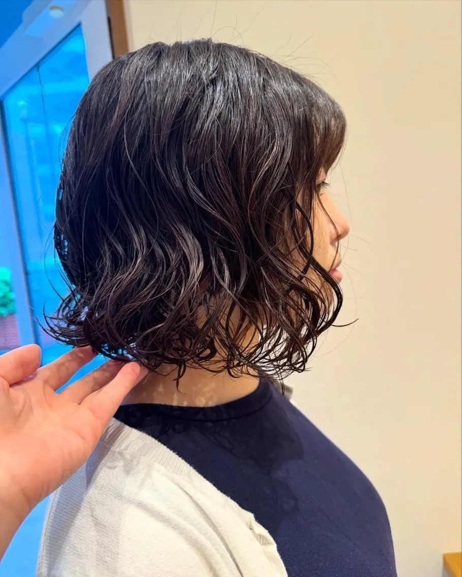 ショート パーマ スパイラルパーマ パーマ トリートメント ENIF 大島 芽生のヘアスタイル
