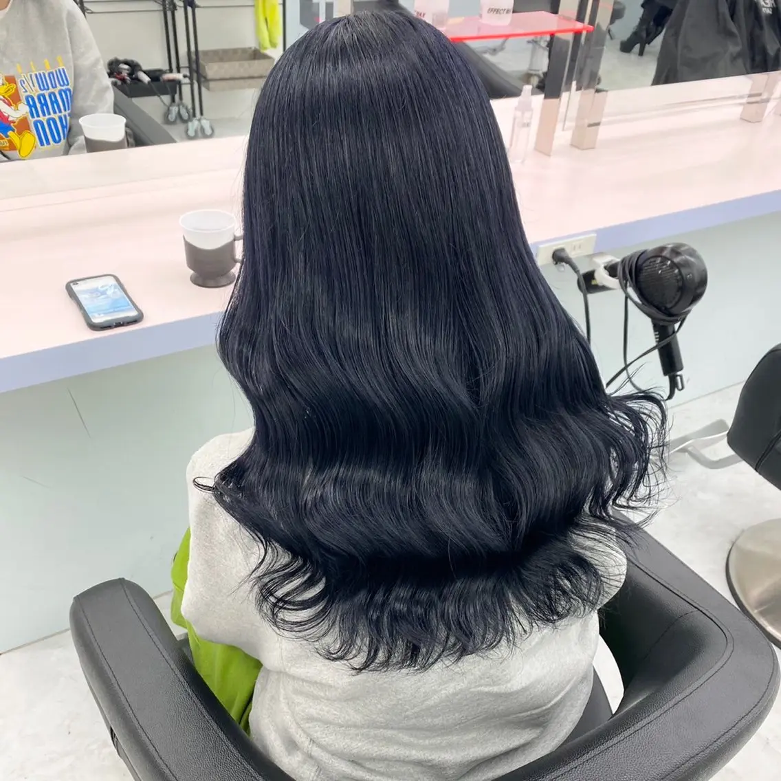 ロング カラー ヘアアレンジ カット ヘアカラー トリートメント ヘアセット レイヤー×透明感カラ ーHAYATOのヘアスタイル