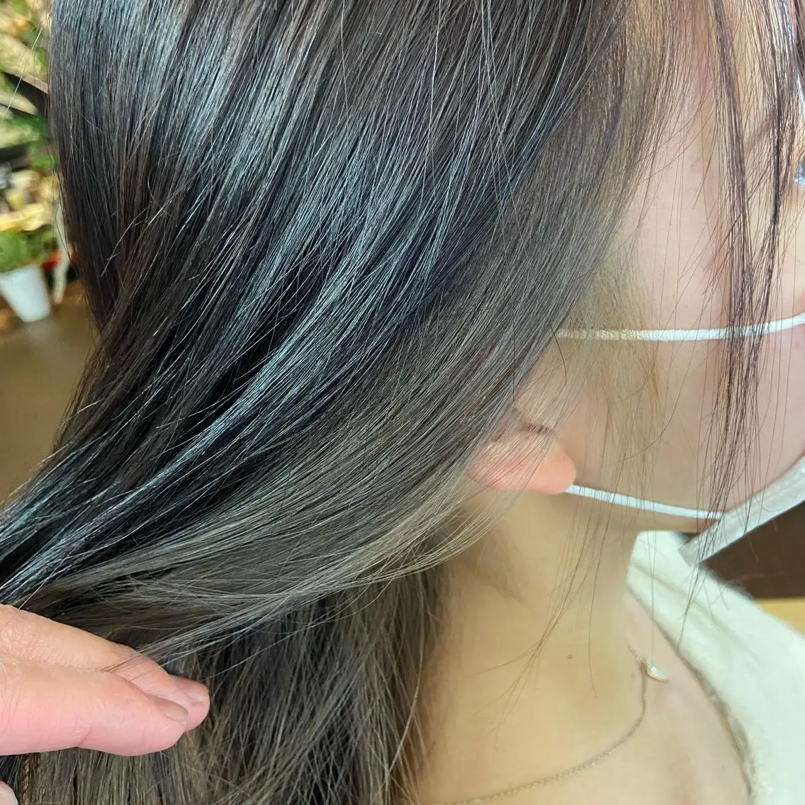ミディアム カラー グレージュ カット ヘアカラー 💜推しインナー カラー/菊池柊真💜のヘアスタイル