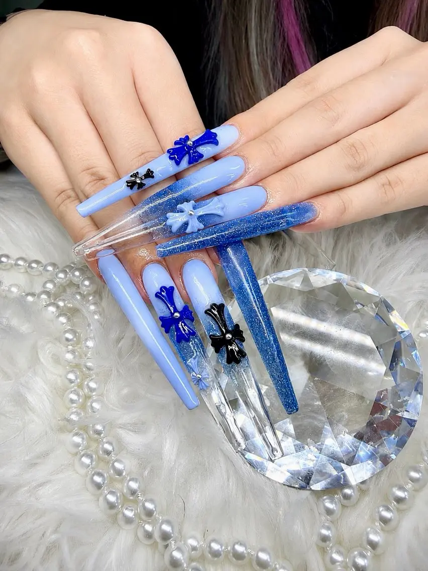 ネイル アートネイル オーロラネイル チークネイル 長さ出し フットネイル Chan nailsのネイルデザイン