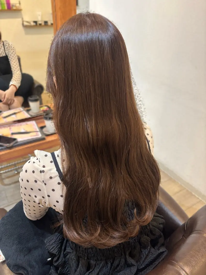 カラー 口丸 千尋のヘアスタイル