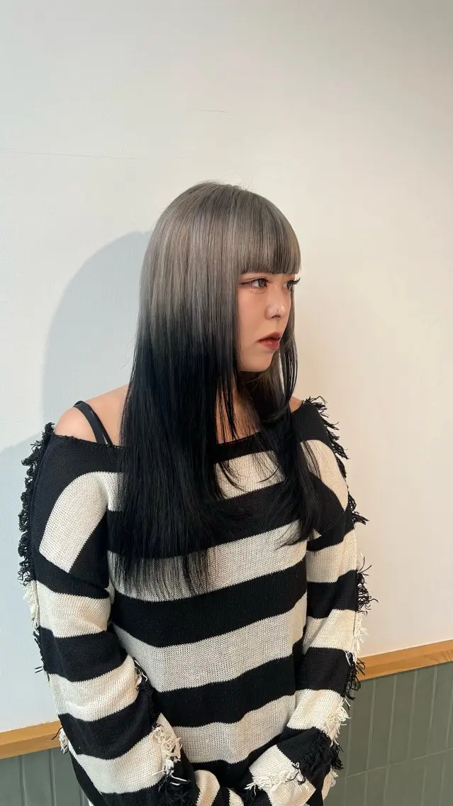 ロング カラー カット ヘアカラー トリートメント 赤みゼロ/透明感 カラー🌿KANTAのヘアスタイル