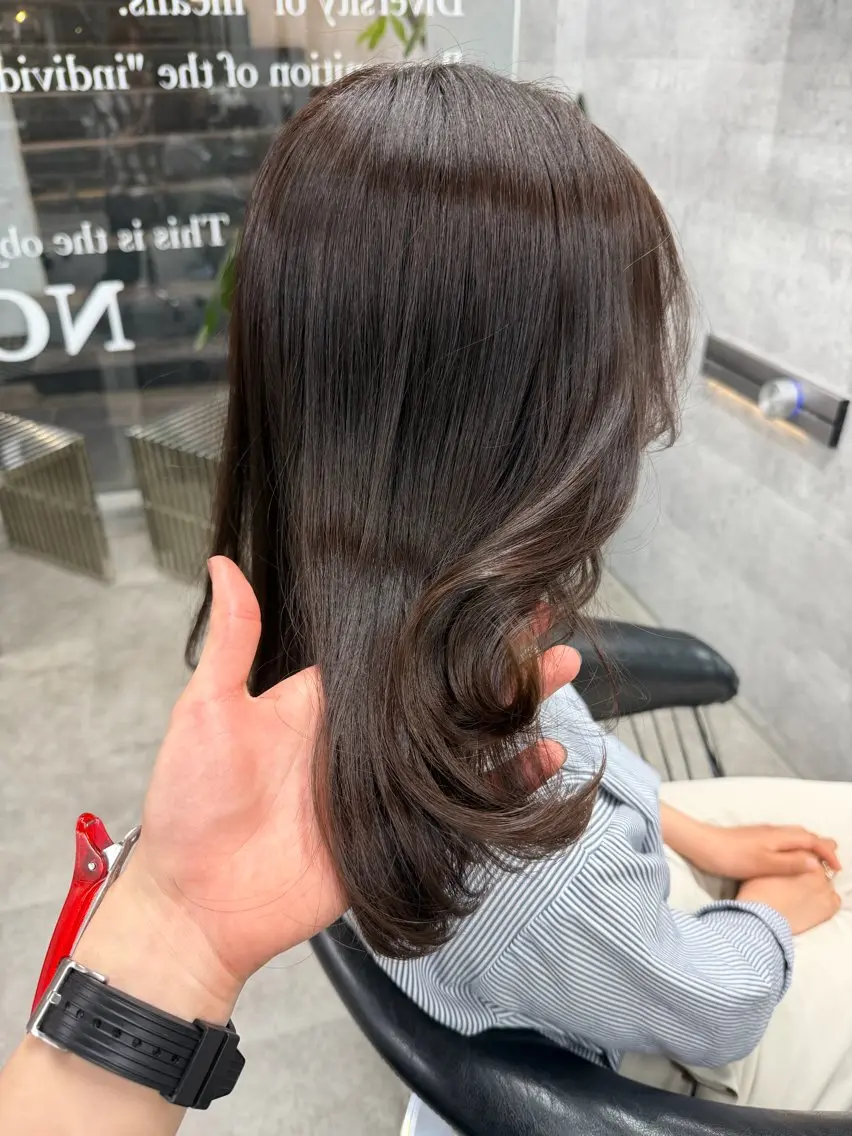 セミロング カラー カット ヘアカラー トリートメント You/透明感カラー レイヤーカット/ボブのヘアスタイル