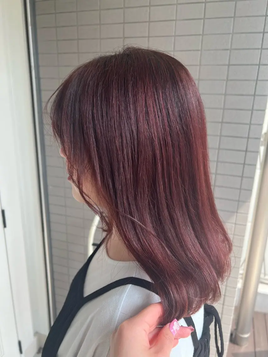 ミディアム カラー ブリーチ ボルドーカラー ブリーチなしカラー オーガニックカラー レッドカラー 髙橋 秀果のヘアスタイル
