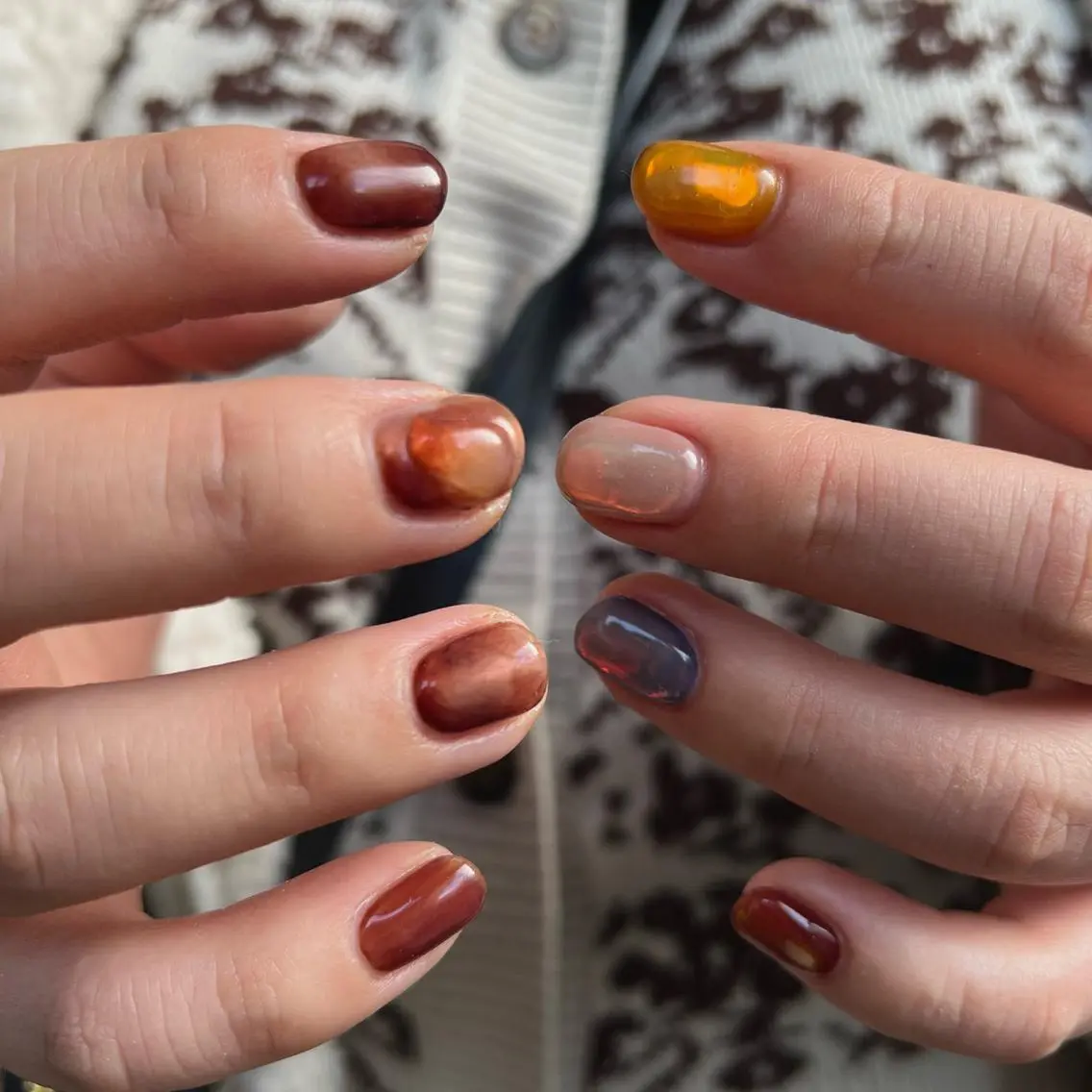ネイル ハンドネイル nuás nailのネイルデザイン