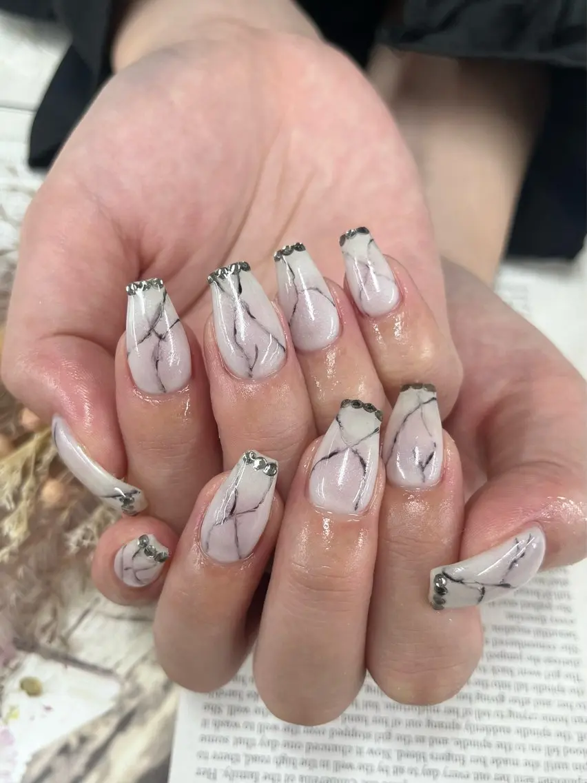 ネイル ハンドネイル Basic町田本店 Suzunaのネイルデザイン