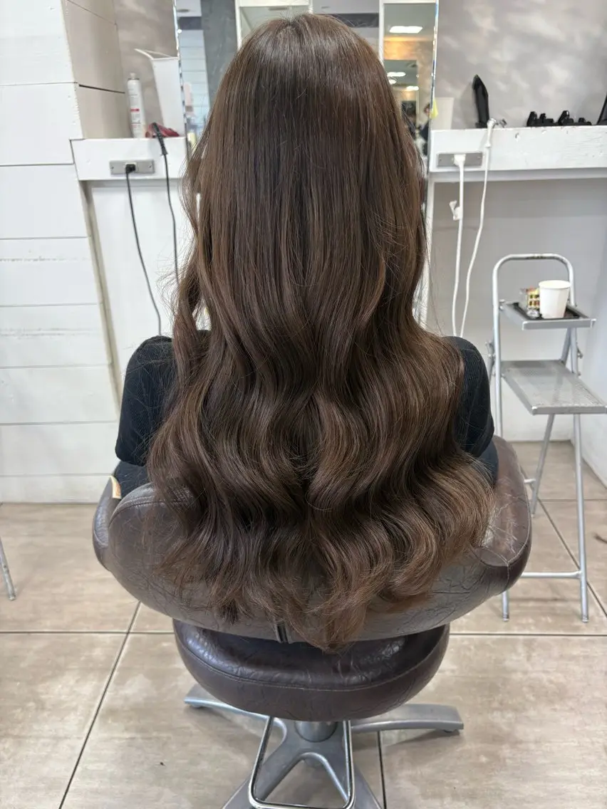 カラー 🌟艶カラー🌟 石中葵のヘアスタイル