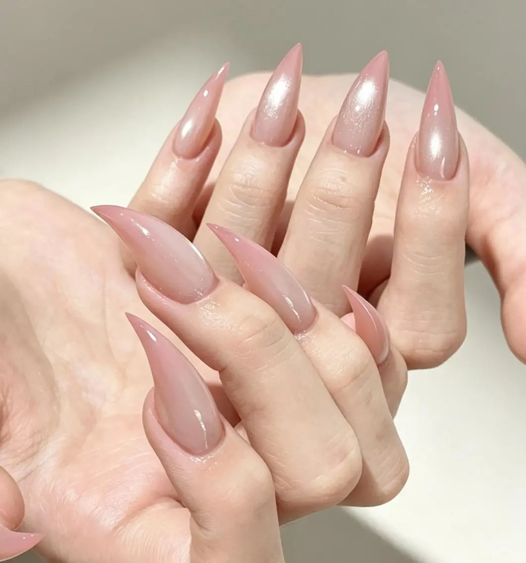 ネイル メンズ メンズ韓国風 アニマル柄 べっ甲ネイル ボルドー ブラウン ハンドネイル ハンドケア NEW NAIL KaKa❤️‍🔥のネイルデザイン