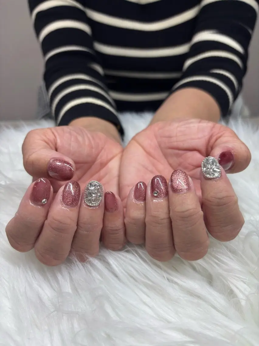 ネイル マグネットネイル ハンドネイル Rei / U.NI nailのネイルデザイン