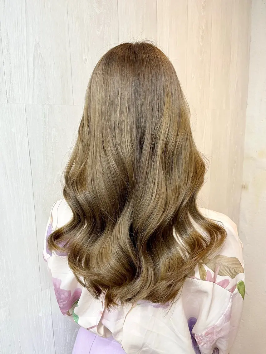 ロング GLOSS♡ ヤマガミコウジのヘアスタイル