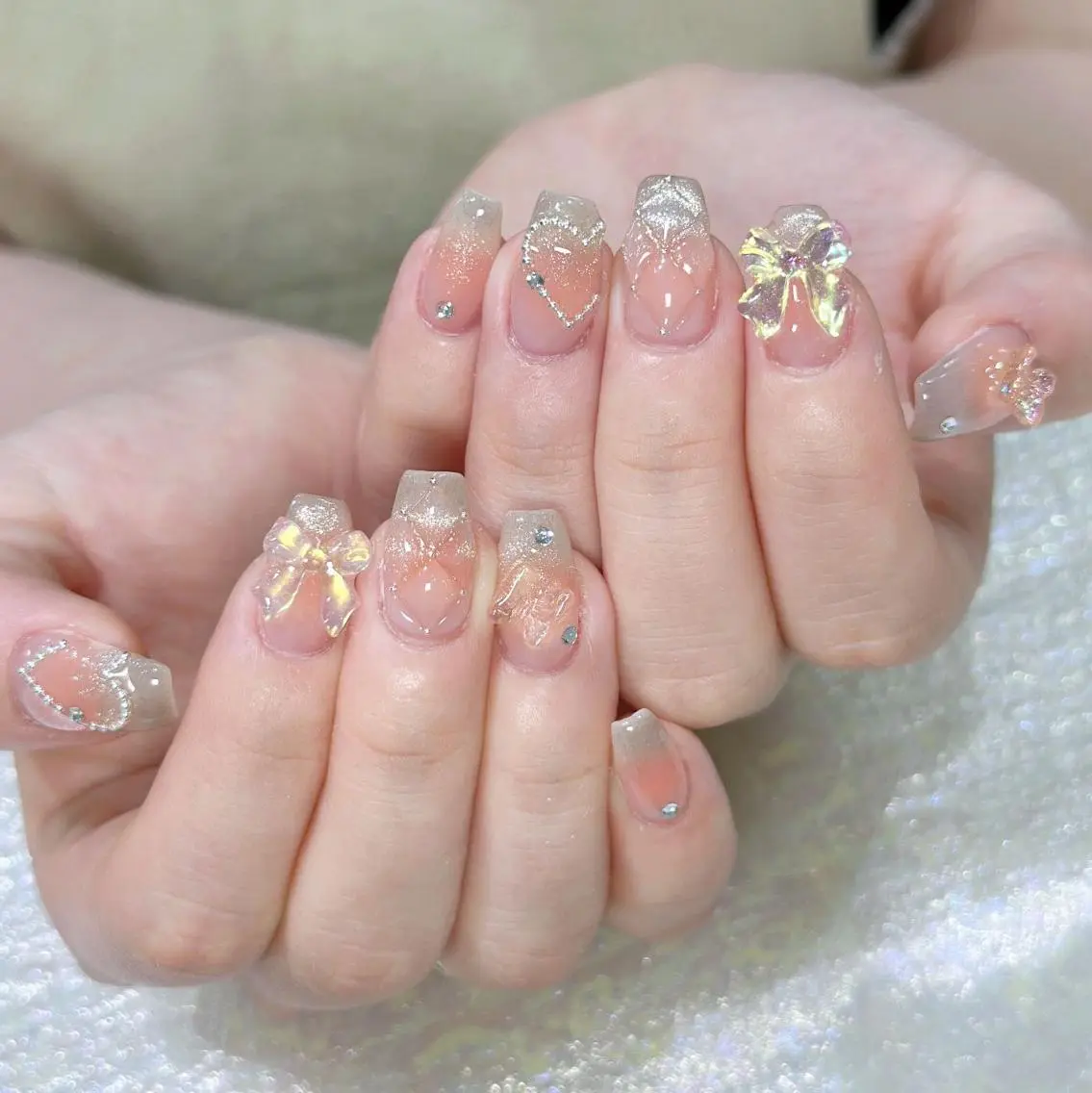 ネイル ハンドネイル Queen‘s なんのネイルデザイン