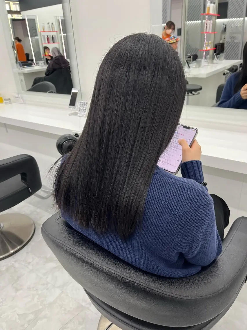 ロング カラー 黒髪 ヘアカラー トリートメント 💖トレンド春夏 カラー💖FUTAのヘアスタイル