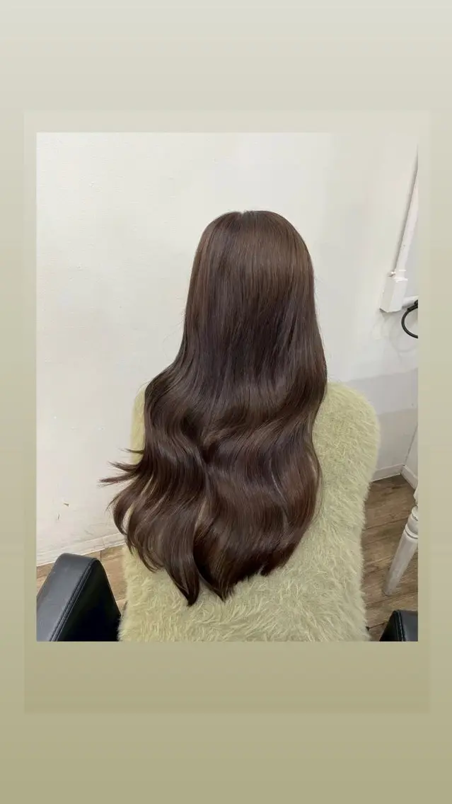 ロング カラー ブラウンカラー 透明感カラー ここね/暗髪/ 縮毛矯正/モデル募集のヘアスタイル