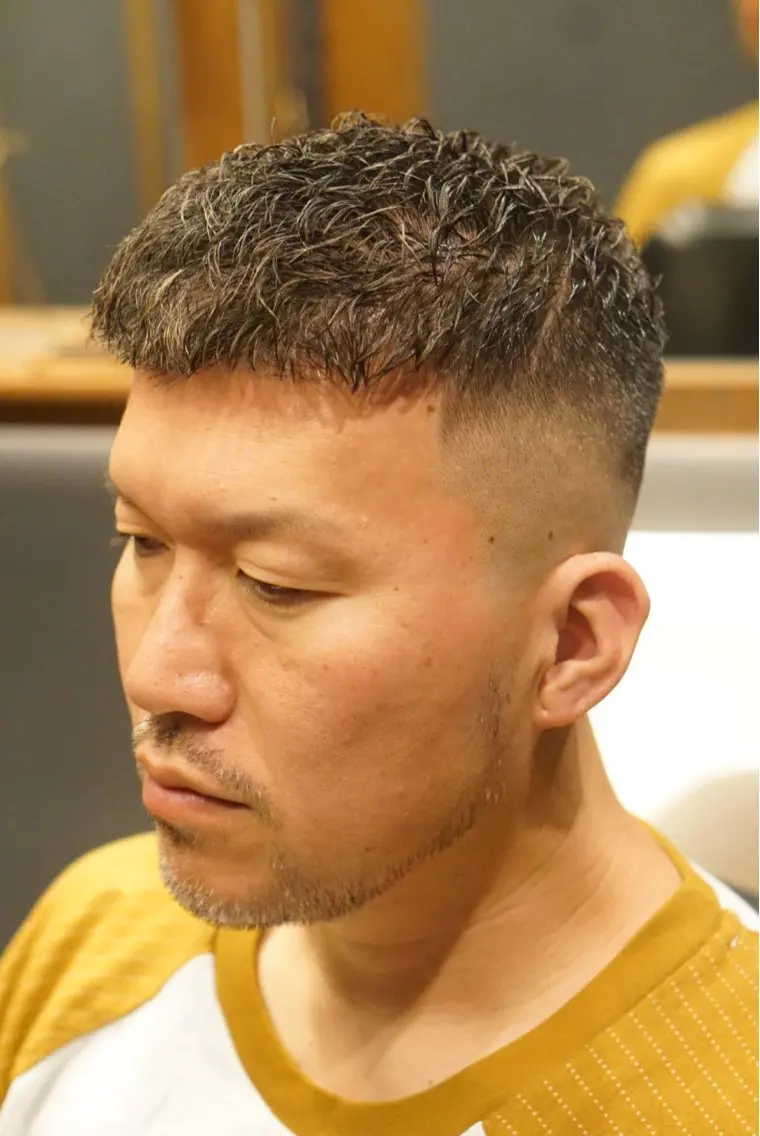 パーマ メンズ 橋川 飛鷲のヘアスタイル