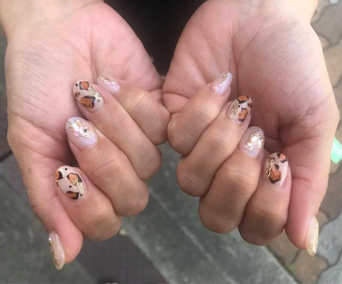 ネイル ゴールド ミラーネイル Nakano Kanaのネイルデザイン